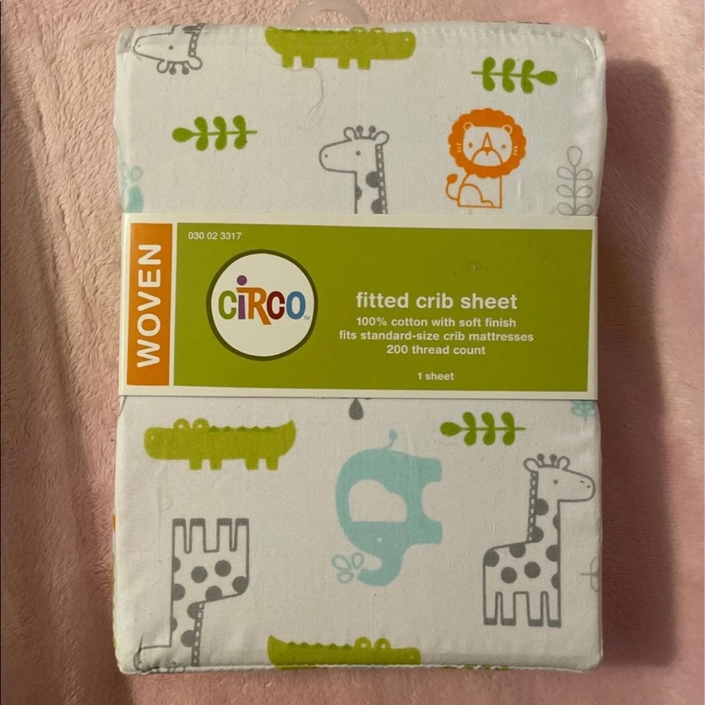 Safari print Crib sheet